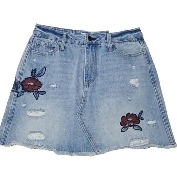 Altar'd State Dresses & Skirts - NWT Altar'd State Denim Embroidered Mini Skirt